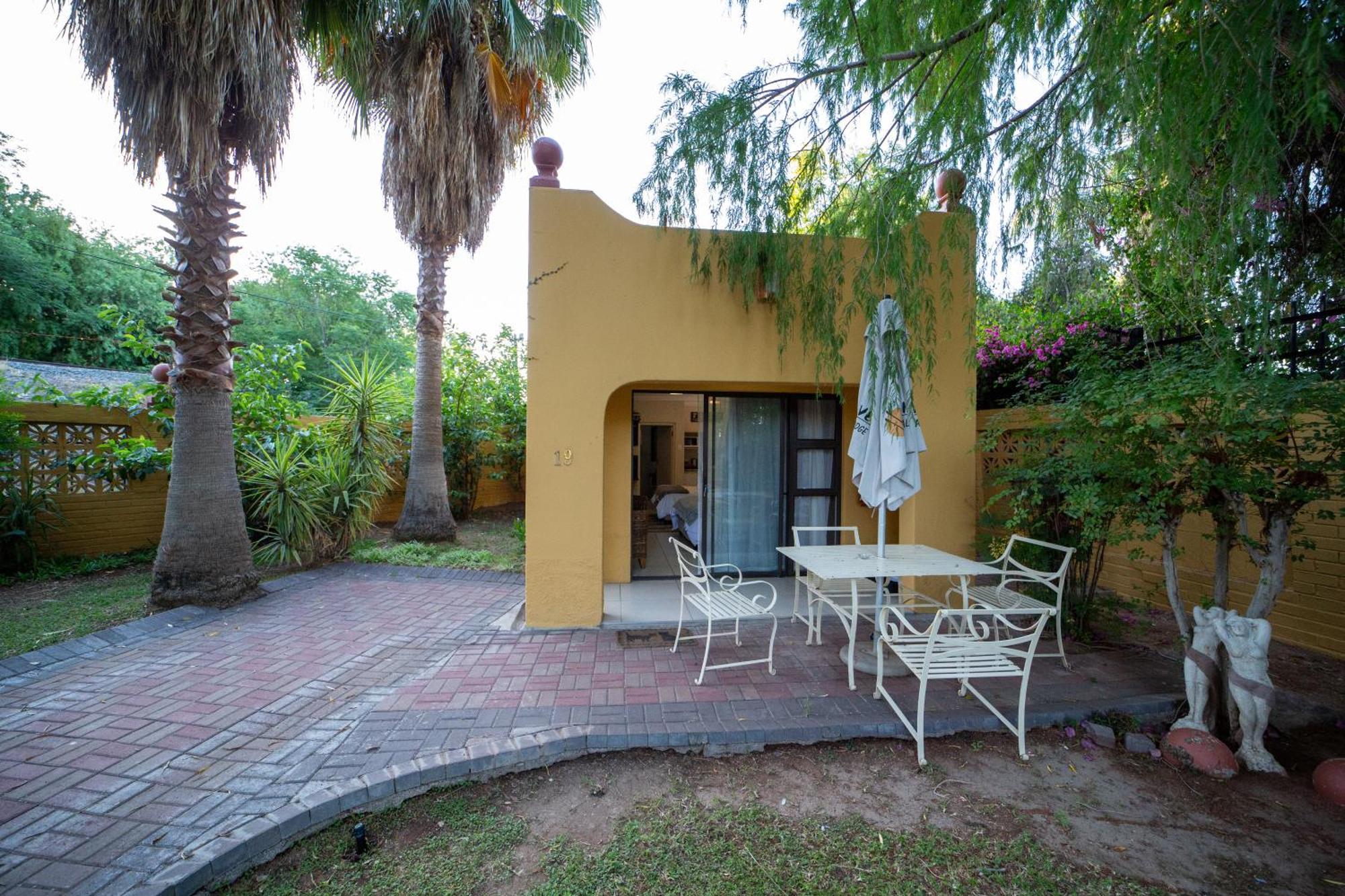 Sunriver Kalahari Lodge Riverside Stay In Upington Zewnętrze zdjęcie
