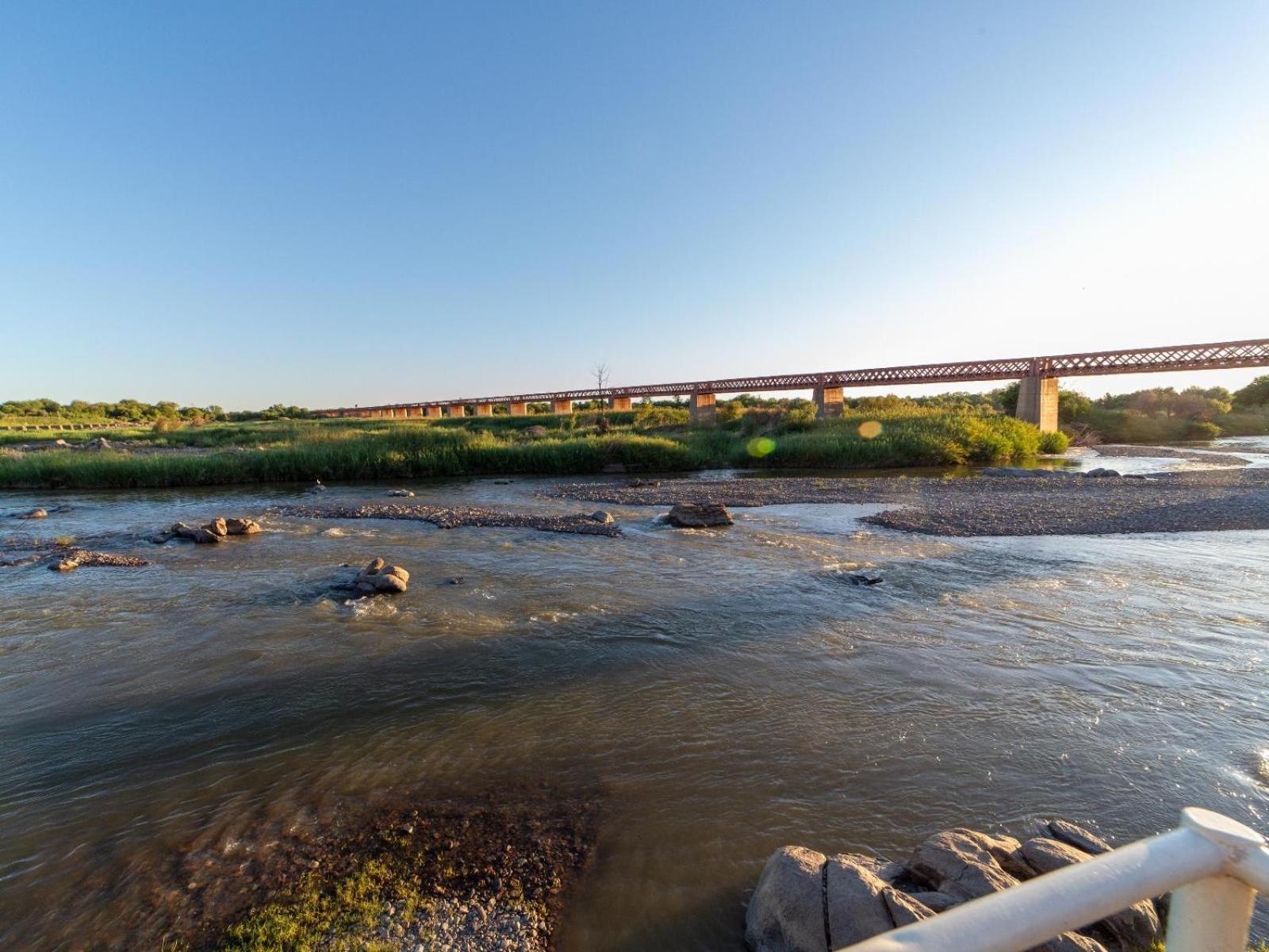 Sunriver Kalahari Lodge Riverside Stay In Upington Zewnętrze zdjęcie