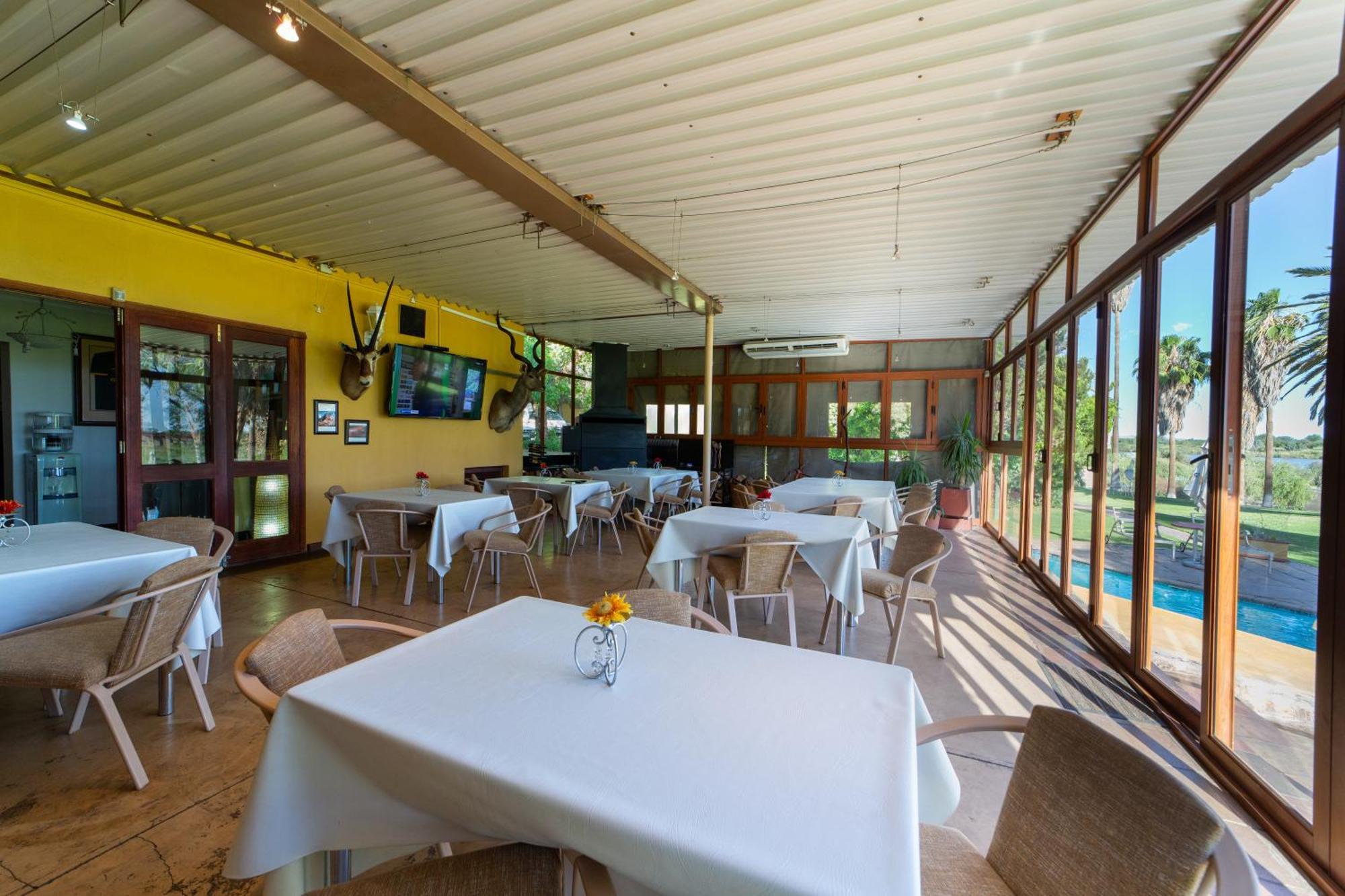 Sunriver Kalahari Lodge Riverside Stay In Upington Zewnętrze zdjęcie