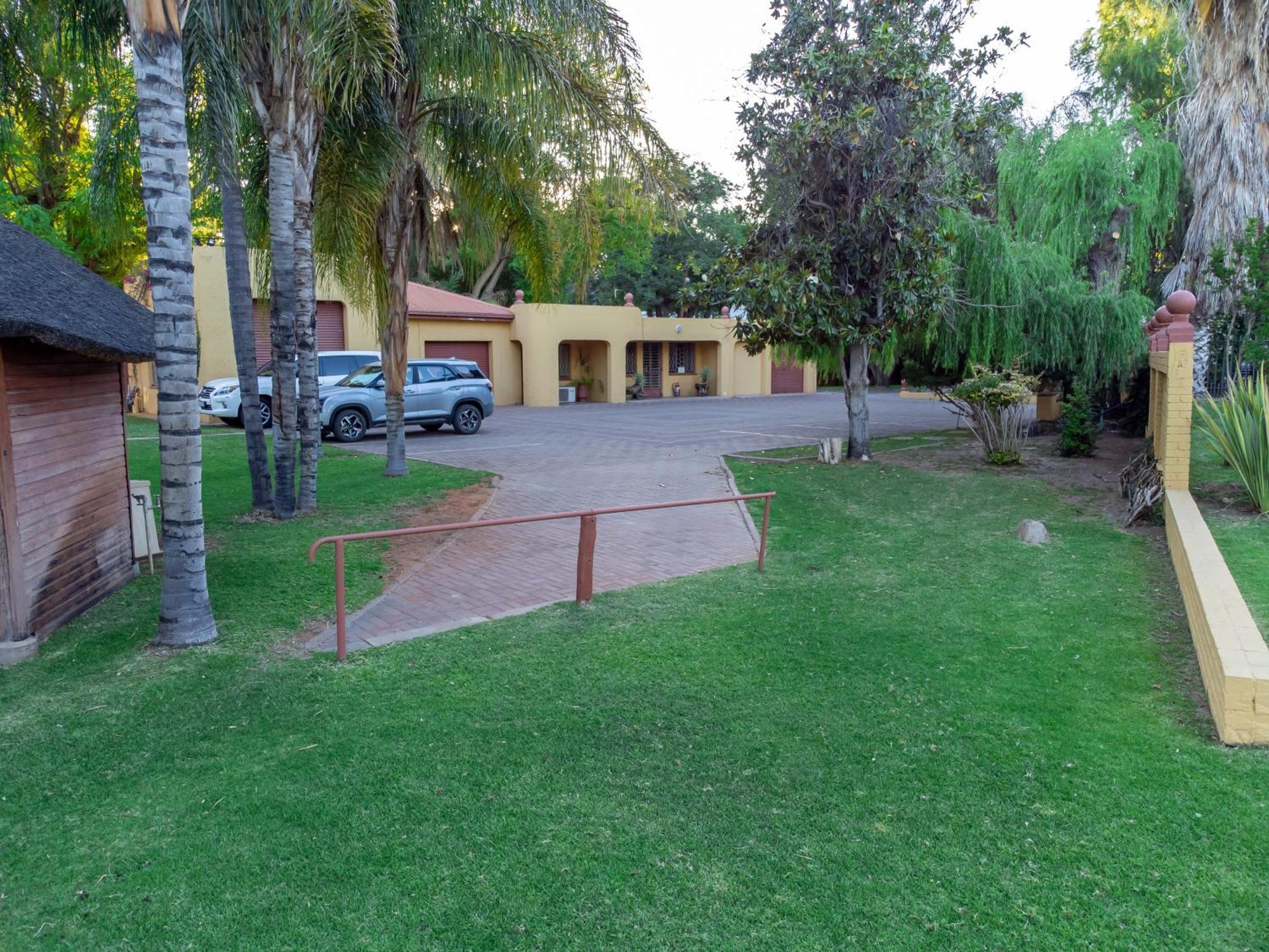Sunriver Kalahari Lodge Riverside Stay In Upington Zewnętrze zdjęcie